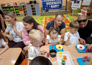 Rodzinne Warsztaty z KidsLab w grupie V