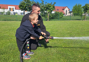 Wycieczka do Jednostki Ratowniczo - Gaśniczej nr 2 w Koninie - grupa IX