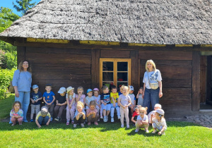 Wycieczka maluszków z grupy IX do Muzeum Okręgowego w Koninie