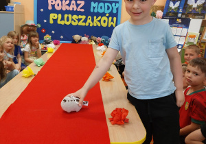,,Pokaz Mody Pluszaków w Dniu Dziecka”- grupa V