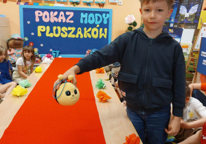 ,,Pokaz Mody Pluszaków w Dniu Dziecka”- grupa V