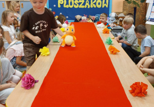 ,,Pokaz Mody Pluszaków w Dniu Dziecka”- grupa V