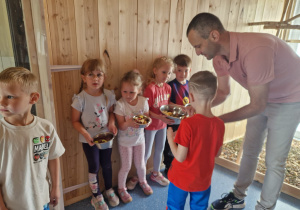 „Papuzia przygoda przedszkolaków” - radosne świętowanie Dnia Dziecka grupy X