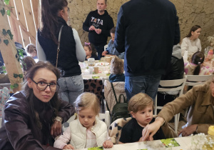 "Dzień Rodziny" w gospodarstwie "Wiejskie podwórko Alpaki i inne zwierzaki" - grupa IX
