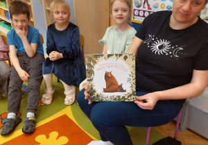 Projekt edukacyjno – czytelniczy ,,Lubimy czytać” pod hasłem ,,Książka przyjacielem dziecka” z udziałem rodziców grupy V