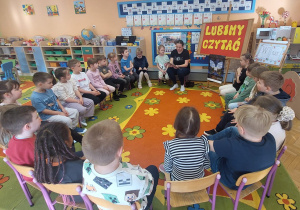 Projekt edukacyjno – czytelniczy ,,Lubimy czytać” pod hasłem ,,Książka przyjacielem dziecka” z udziałem rodziców grupy V