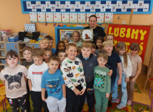 Projekt edukacyjno – czytelniczy ,,Lubimy czytać” pod hasłem ,,Książka przyjacielem dziecka” z udziałem rodziców grupy V