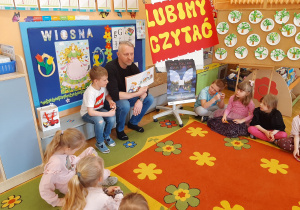 Projekt edukacyjno – czytelniczy ,,Lubimy czytać” pod hasłem ,,Książka przyjacielem dziecka” z udziałem rodziców grupy V