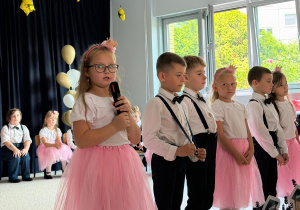 Uroczyste pożegnanie w grupie III