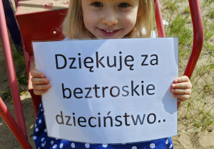 Mamie i tacie - za miłość i troskę.... maluszki z gr.I