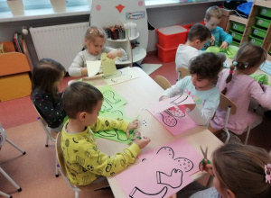 Balonowe dinozaury - kreatywne przedszkolaki z grupy IX