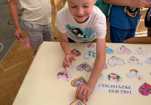 "Kim jest przyjaciel?"- zajęcia w grupie IV i VI